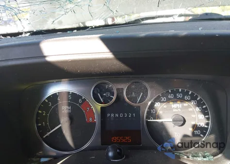 2006 Hummer H3 Suv из США, поврежденный, VIN 5GTDN136468209351